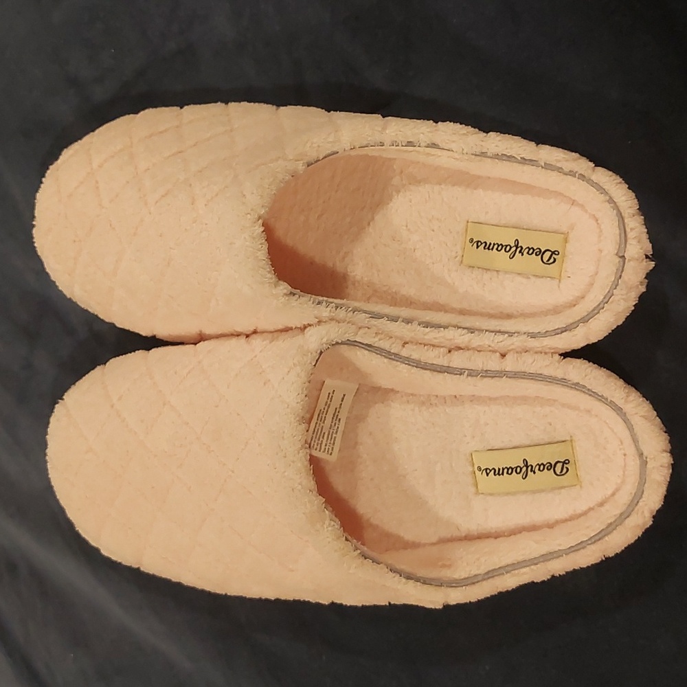 Dearfoams Slippers